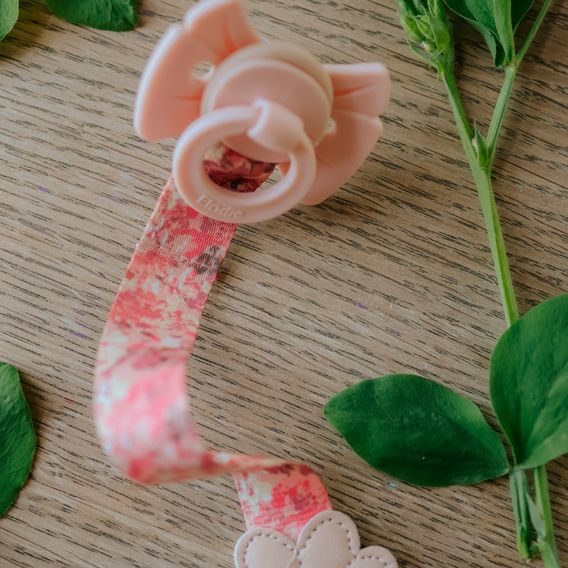 Elodie Details Klip na dudlík - River Rose