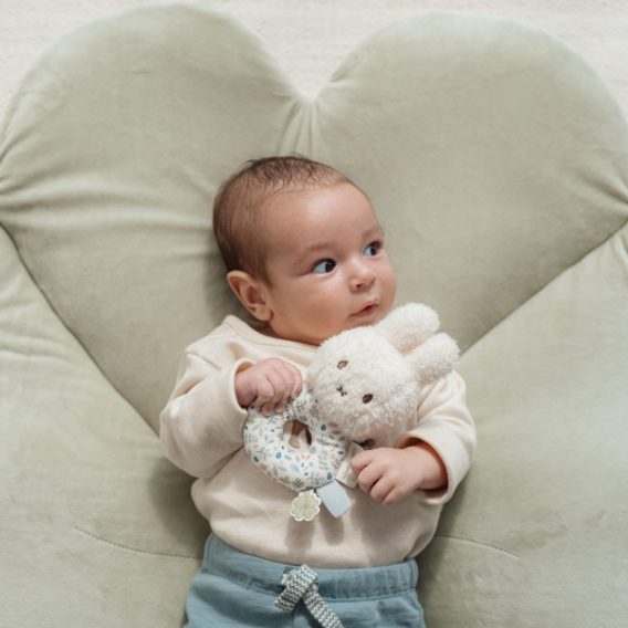 Little Dutch Chrastítko králíček Miffy Lucky Leaves