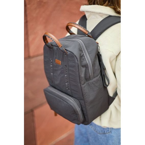 Childhome Přebalovací batoh Family Club Signature Urban Dark Grey