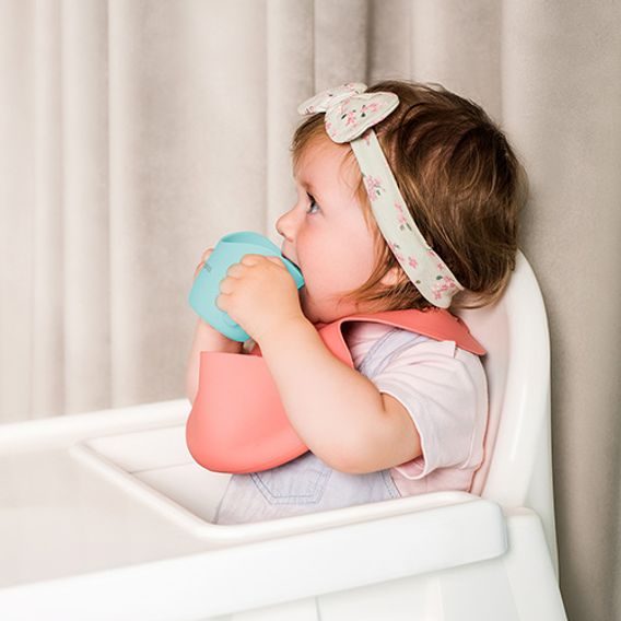 BabyOno Ergonomický hrneček Flow TYRKYSOVÝ