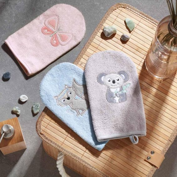 BabyOno Bambusová žínka s výšivkou Motýl RŮŽOVÁ