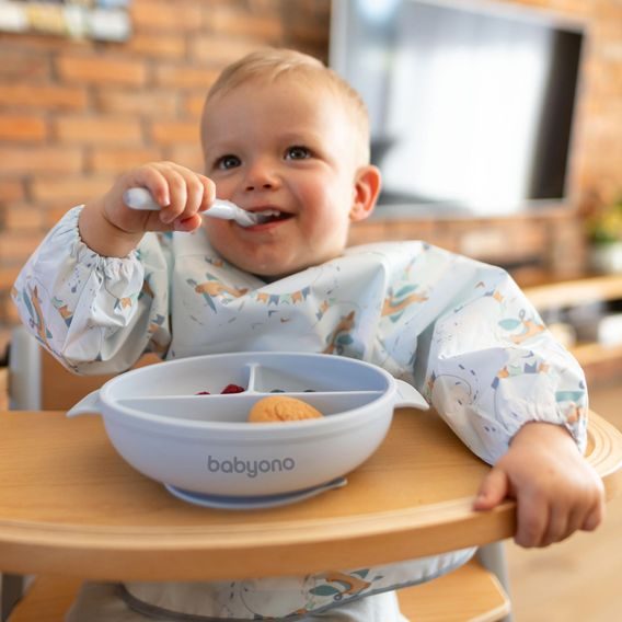 BabyOno Silikonový dělený talíř s přísavkou a víčkem MODRÁ