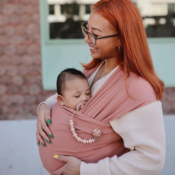 Mushie Klip na dudlík Luna BLUSH