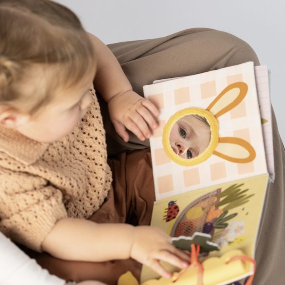 Taf Toys Knížka s aktivitami Garden My 1st Busy Book