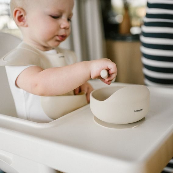 BabyOno Silikonová miska s přísavkou BÉŽOVÁ