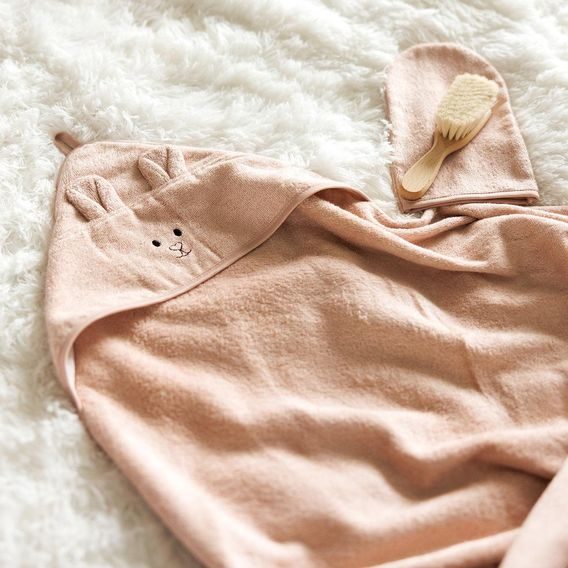 BabyOno Bambusová osuška s kapucí 100x100cm PUDROVĚ RŮŽOVÁ