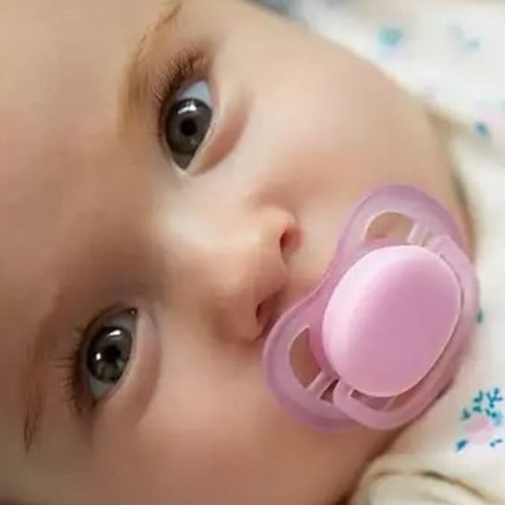 AVENT Šidítko Ultra Air 6-18m 2ks RŮŽOVÁ (Princess/Holčička)