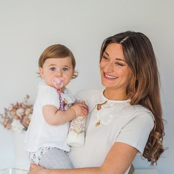 Suavinex GOLD dudlík fyziologický 6-18m ŠEDÁ