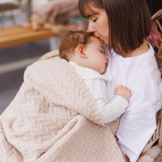 BabyOno Pletená dětská deka z merino vlny SVĚTLE BÉŽOVÁ