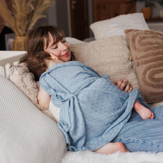 BabyOno Pletená dětská deka bambusová MODRÁ