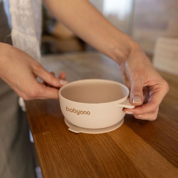 BabyOno Silikonová miska s přísavkou a víčkem BÉŽOVÁ