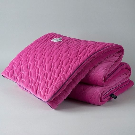 La Millou Luxusní prošívaná deka VELVET s výplní vel.XL - FUCHSIA