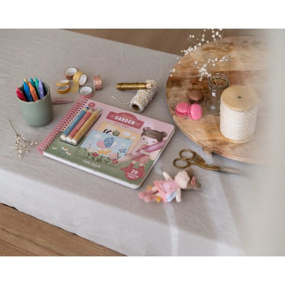 Little Dutch Omalovánky s pastelkami Rosa Zahrada