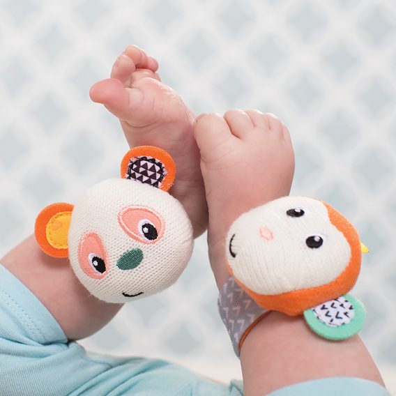 Infantino Chrastítka na ruku Opička/Panda