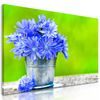 Obraz nádherné kvety s zeleným pozadím