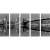 5-dielny obraz krása nočného Manhattanu v čiernobielom prevedení