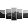5-dielny obraz krása horského štítu v čiernobielom prevedení