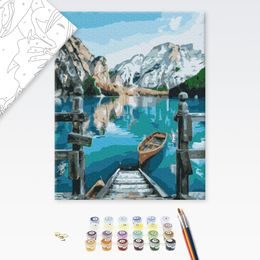 Maľovanie podľa čísiel loďka na horskom jazere