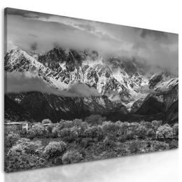 Obraz pohľad na nezabudnuteľnú krajinku v čiernobielom prevedení