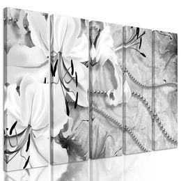 5-dielny obraz zátišie s ľáliami a perlami v čiernobielom prevedení