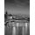 Nádherná samolepiaca fototapeta večerný Paríž v čiernobielom prevedení