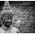 Fototapeta Budha pri drevenom pozadí v čiernobielom prevedení