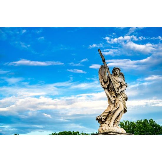 Samolepiaca fototapeta socha anjela držiaceho kríž