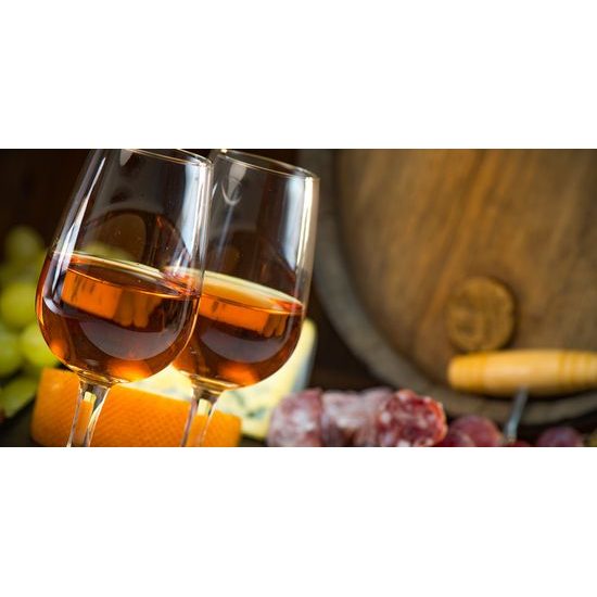 Obraz romantika pri chutnej večeri