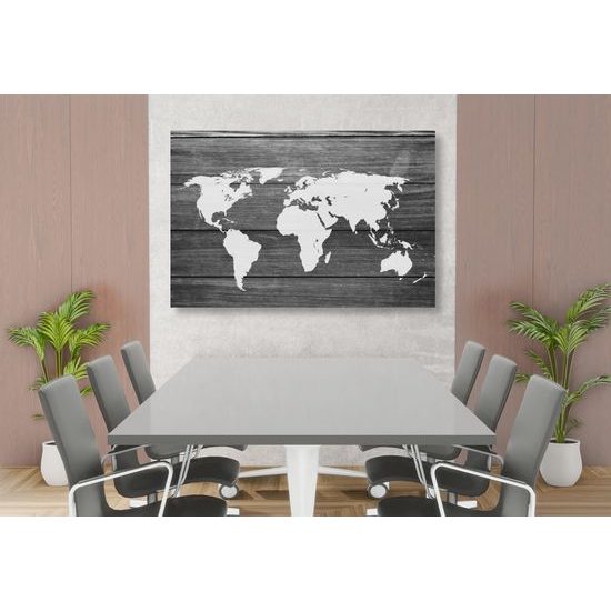 Obraz moderná mapa sveta na drevenom podklade v čiernobielom prevedení