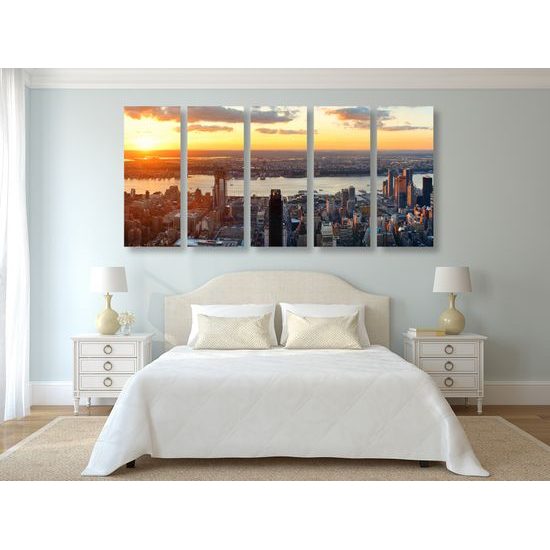 5-dielny obraz vtáčia perspektíva s pohľadom na New York