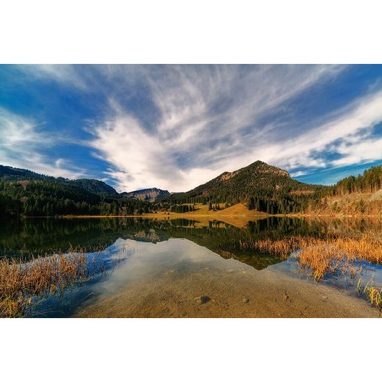 Fototapeta odraz jesennej prírody v jazere