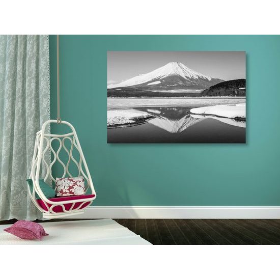 Obraz krása Japonskej prírody v čiernobielom prevedení