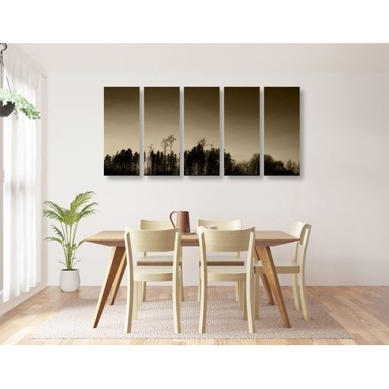 5-dielny obraz les pri západe slnka v sépiovom prevedení