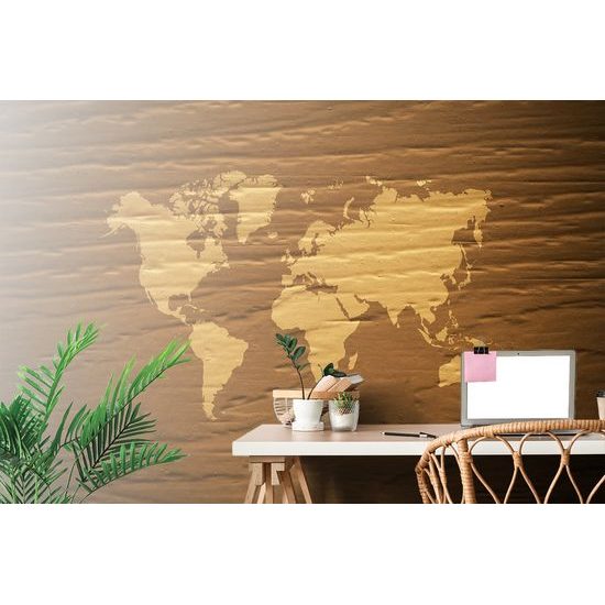 Samolepiaca tapeta hnedá mapa na drevenom pozadí