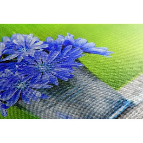 Obraz nádherné kvety s zeleným pozadím