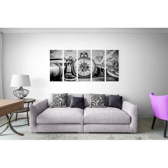 5-dielny obraz historické luxusné hodinky v čiernobielom prevedení