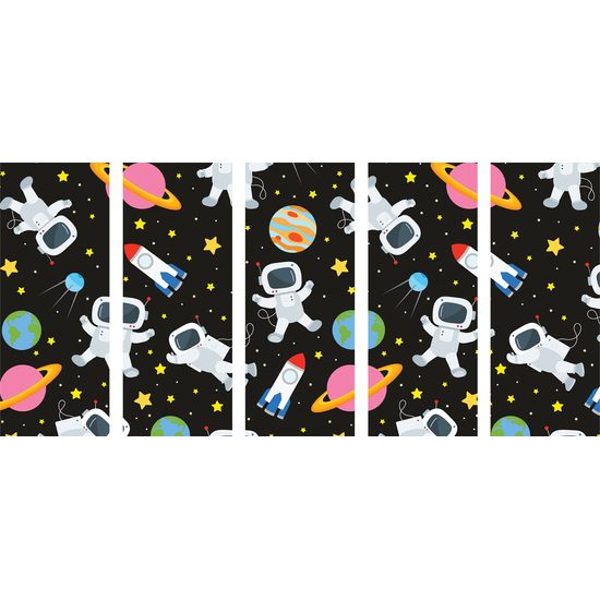 5-dielny obraz astronaut vo vesmíre