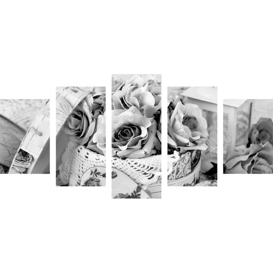 5-dielny obraz zátišie plné ruží v čiernobielom prevedení