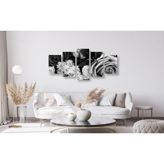 5-dielny obraz nádherná sviatočná kytica v čiernobielom prevedení
