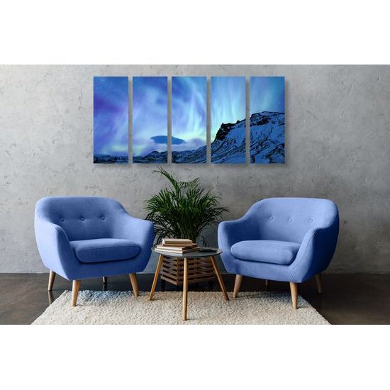 5-dielny obraz okuzľujúca polárna žiara nad krajinou