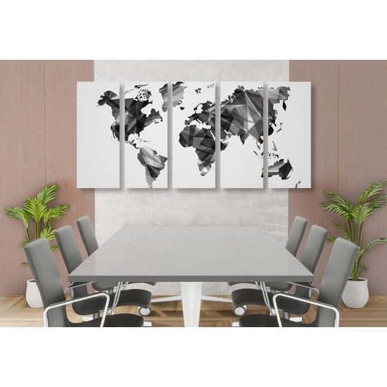 5-dielny obraz mapa sveta tovrená polygonmi v čiernobielom prevedení