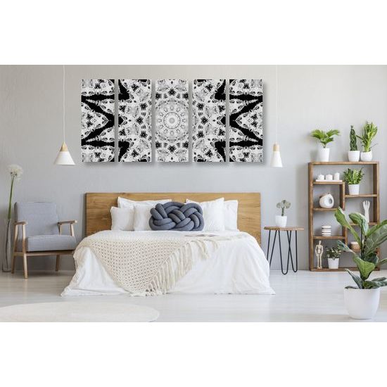 5-dielny obraz nevšedná mandala v čiernobielom prevedení