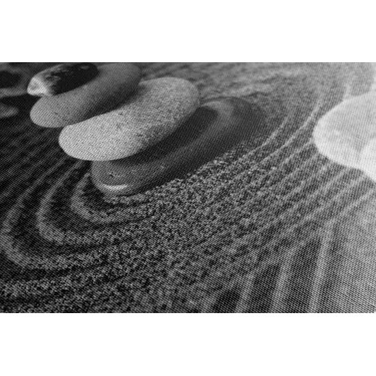 Obraz ukľudňujúca Zen svätyňa v čiernobielom prevedení