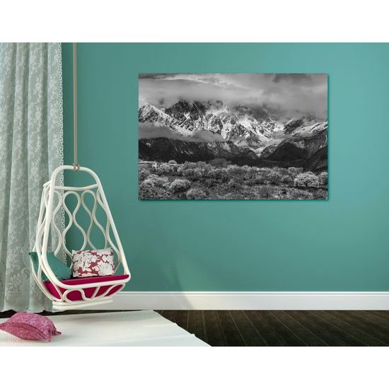 Obraz pohľad na nezabudnuteľnú krajinku v čiernobielom prevedení