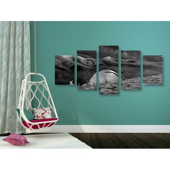 5-dielny obraz stan v zasneženej krajine v čiernobielom prevedení