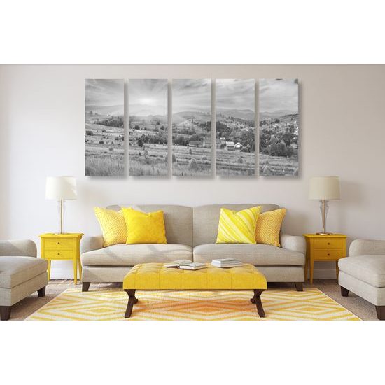 5-dielny obraz krásy Slovenskej prírody v čiernobielom prevedení