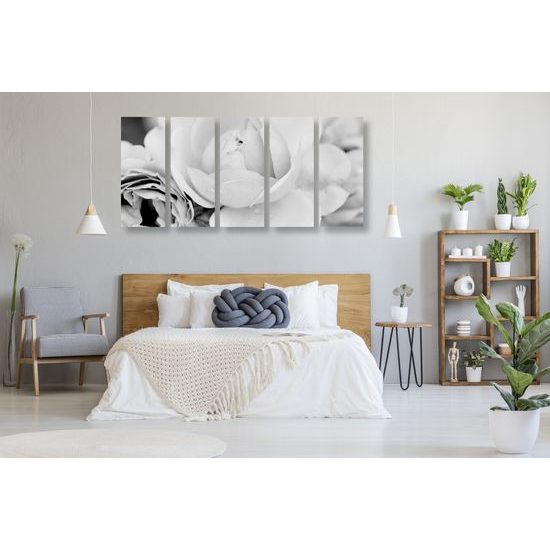 5-dielny obraz pôvabné ruže v čiernobielom prevedení
