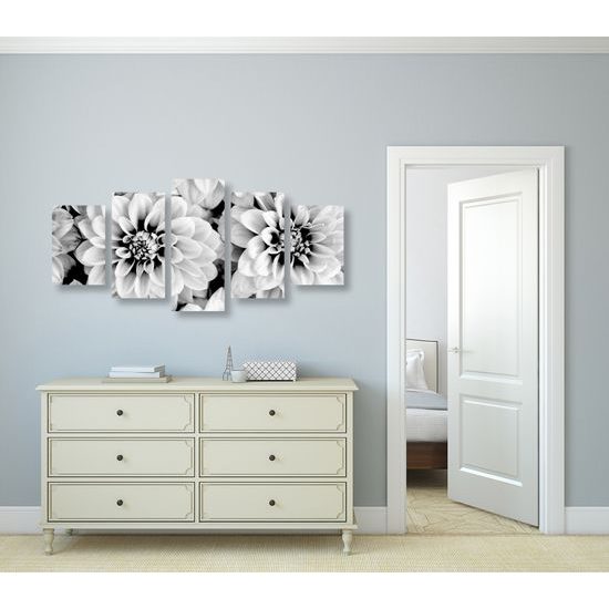 5-dielny obraz jemné rozkvitnuté dálie v čiernobielom prevedení