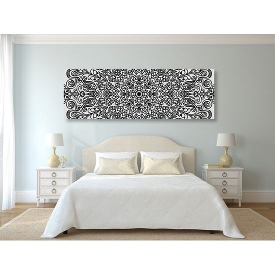 Obraz čiernobiela Mandala v štýle kvetov