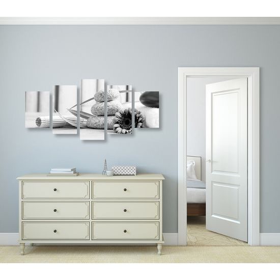 5-dielny obraz zátišie s prvkami Feng Shui v čiernobielom prevedení